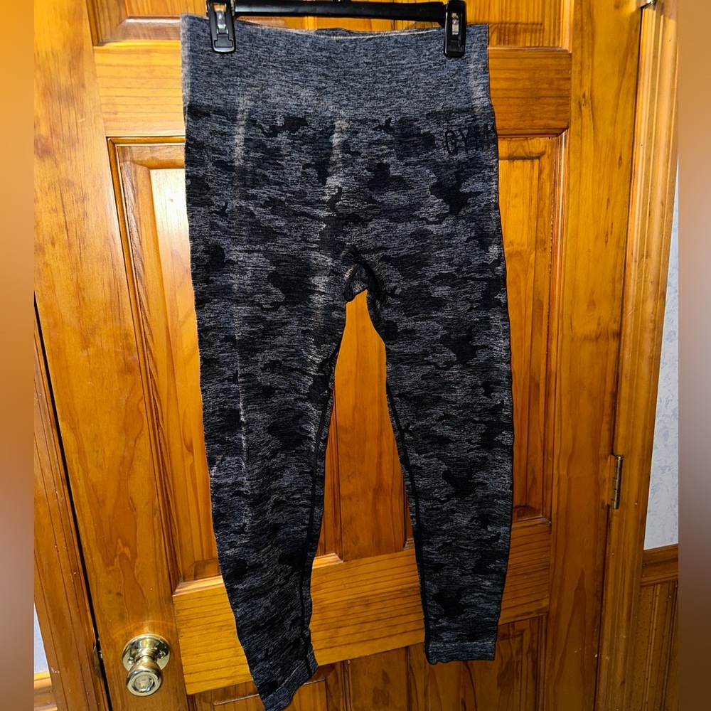 COPY - Adapt Camo Seamless Legging in Black size Large